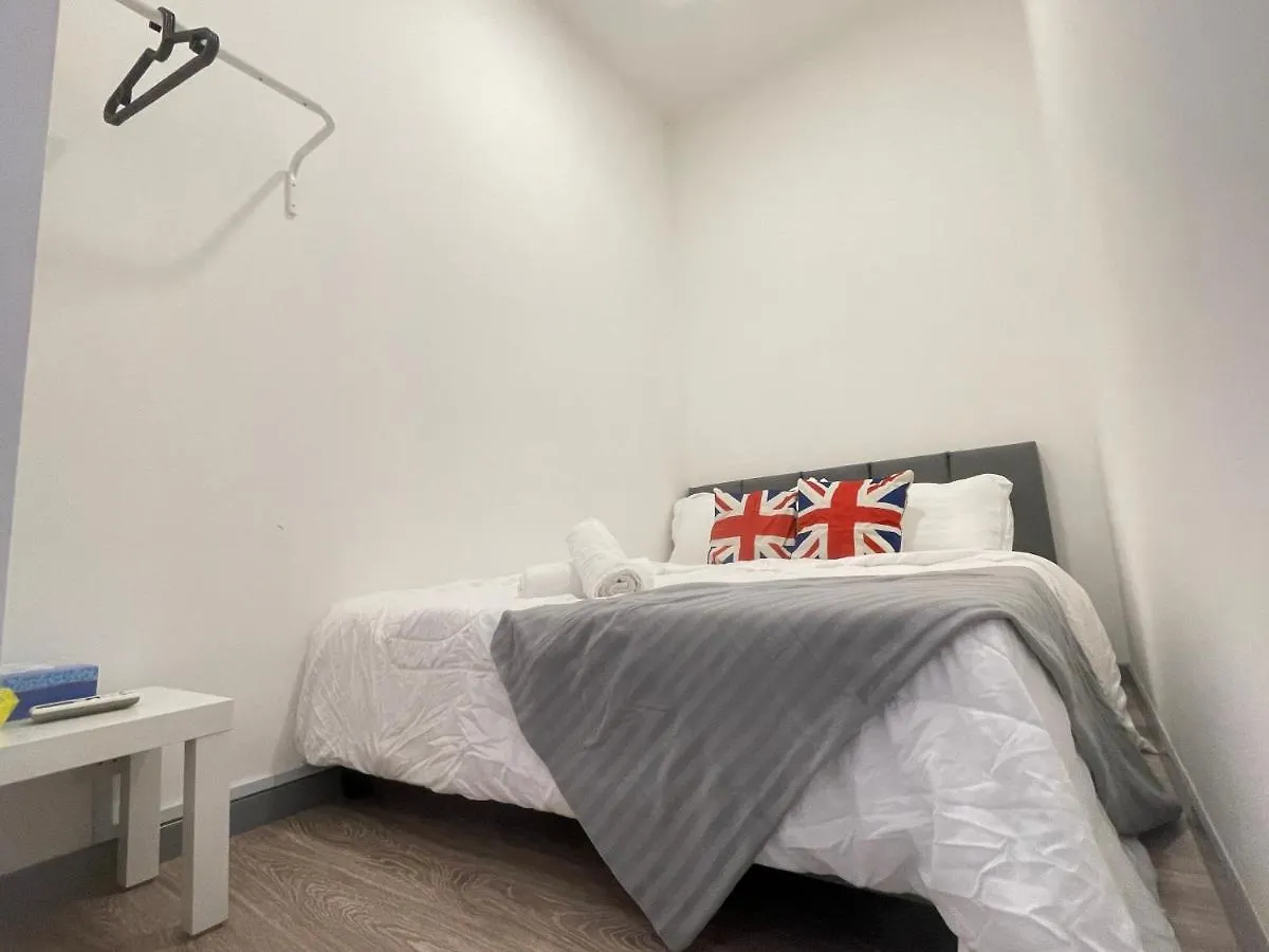 Local Living, Global Comfort 4 Pax Bangsar South Kuala Lumpur